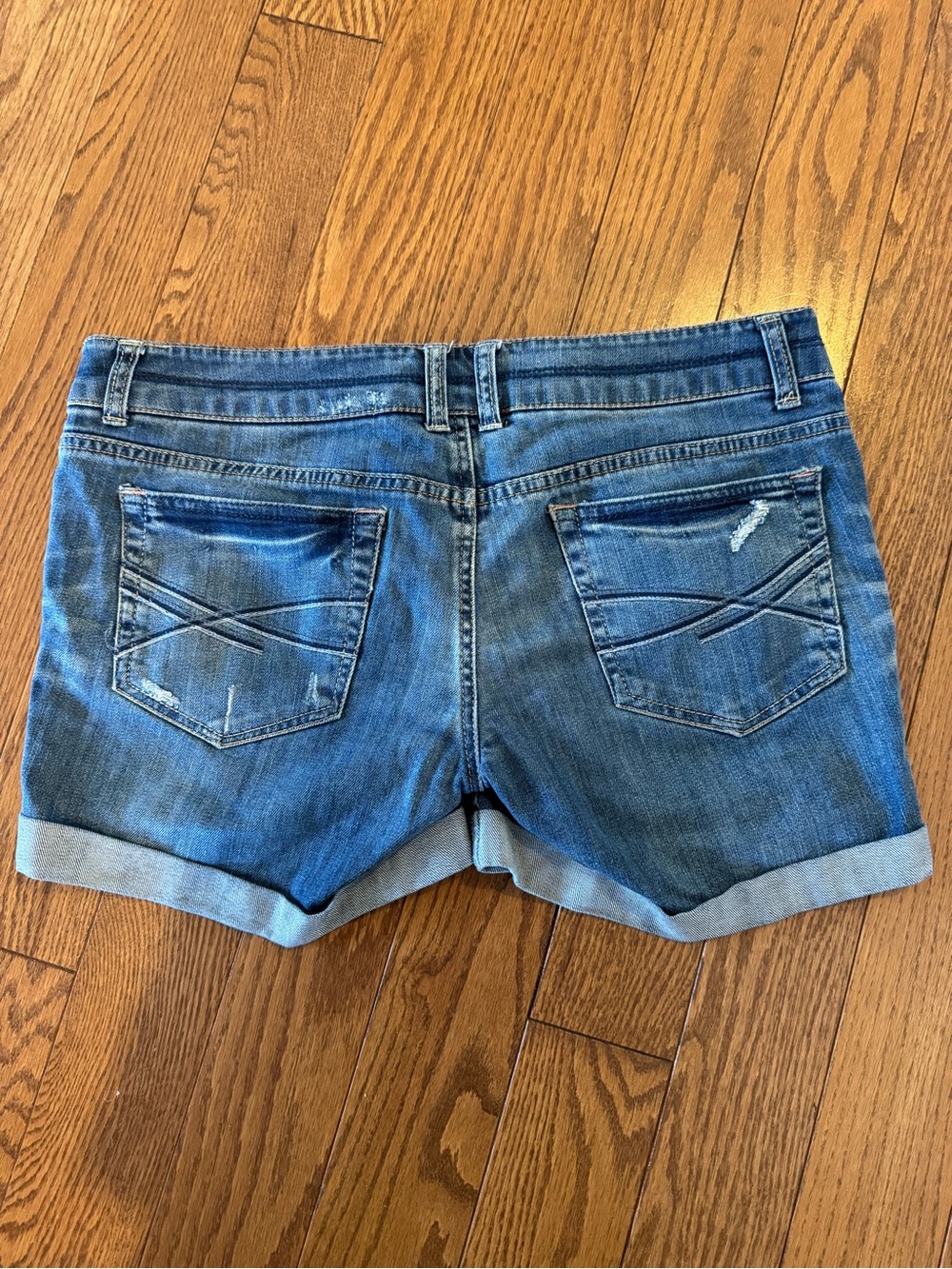 Aeropostale Shorts Women's Midi Cuffed Jean Shorts Y2K Size7/8 - Picture 5 of 5